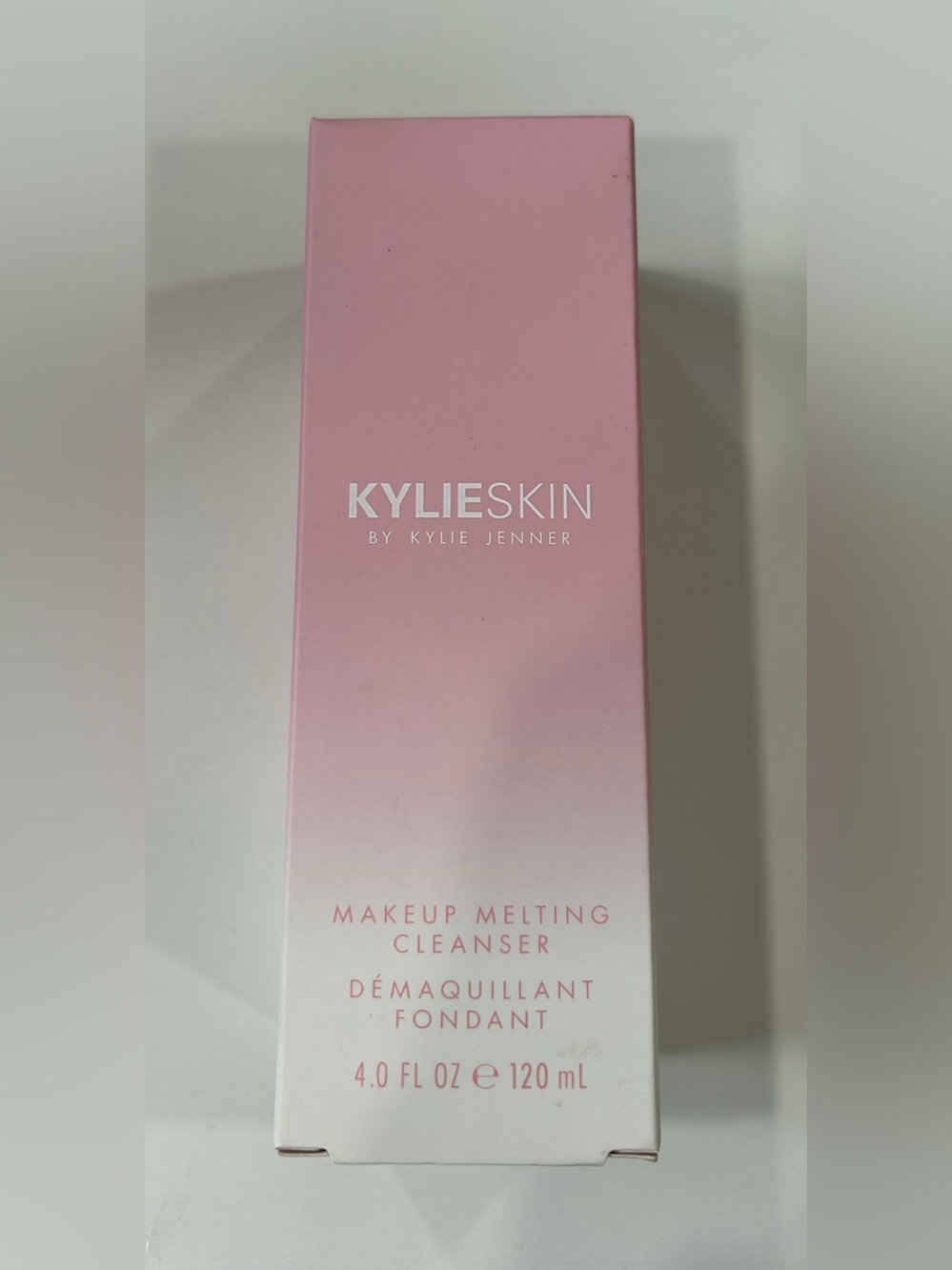 Kylie makeup melting cleanser